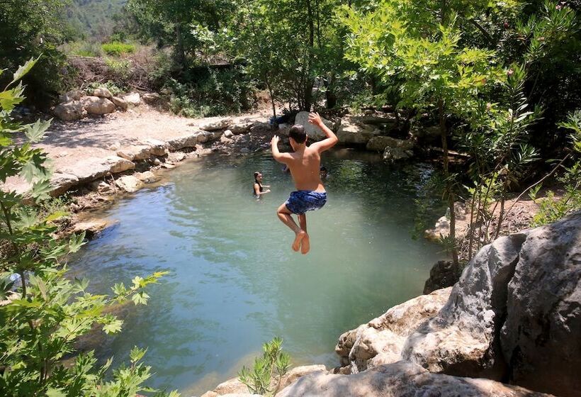 Antalya Bodrum Kayası Dağ Oteli