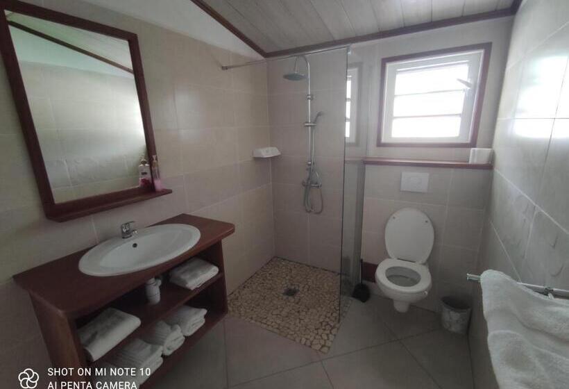 تختخواب و صبحانه Villa Grondin