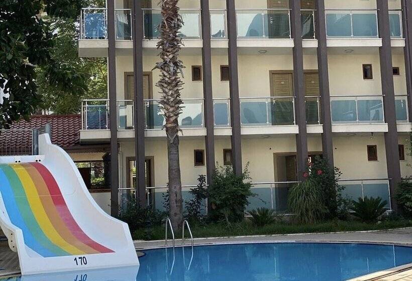 בית מלון כפרי Astoria Life