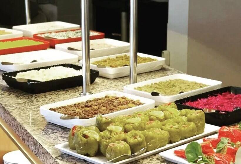 בית מלון כפרי Astoria Life