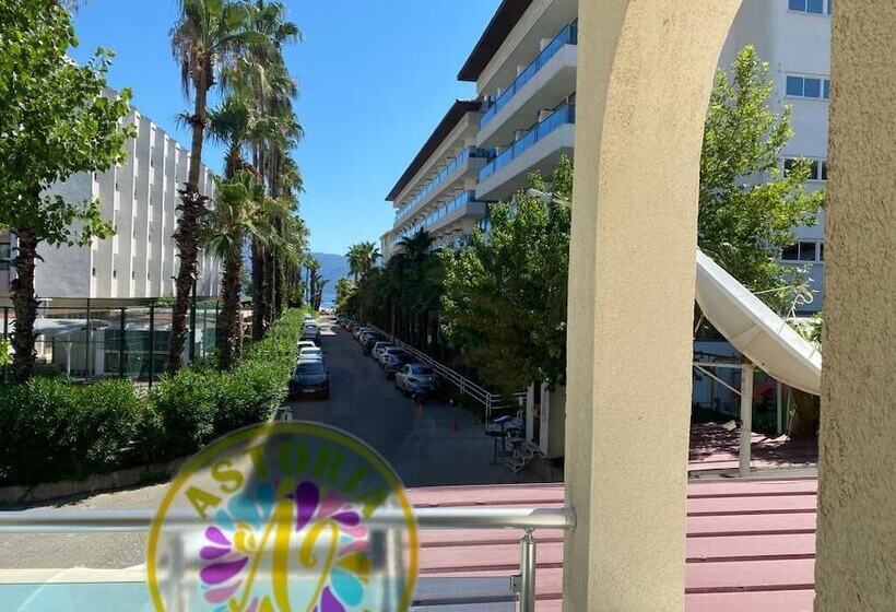 בית מלון כפרי Astoria Life