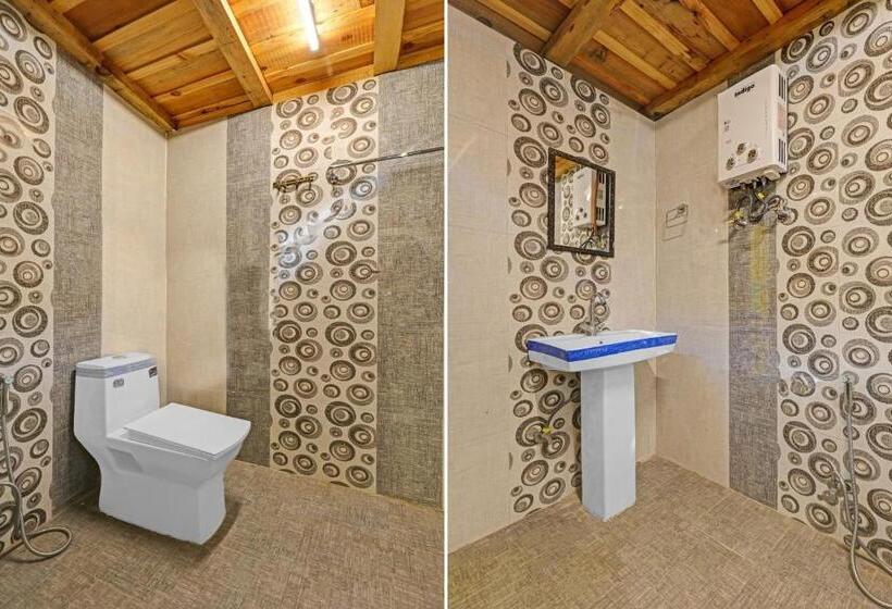 Hotelli Collection O 88138 Furbish Waterfall Resort