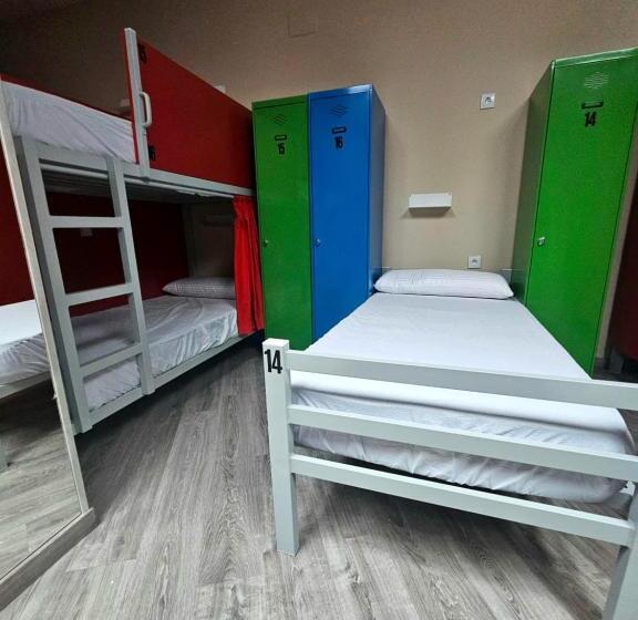 فندق Hostel Llanes