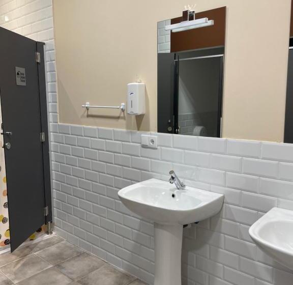 فندق Hostel Llanes