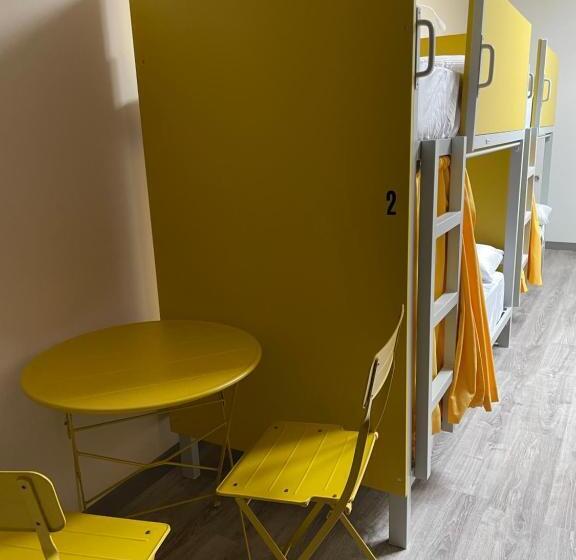 فندق Hostel Llanes