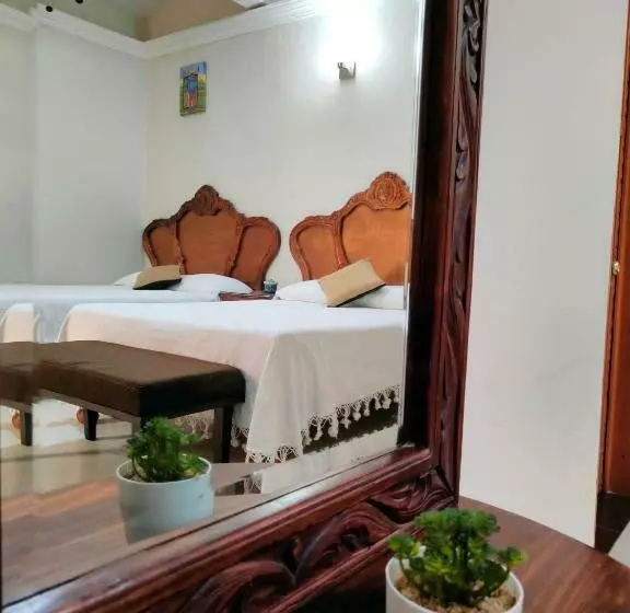 Capital O Hotel Patio Pombo