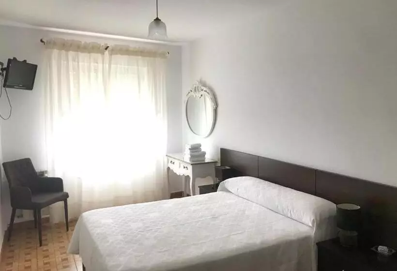 پانسیون Hostal Casa Enrique