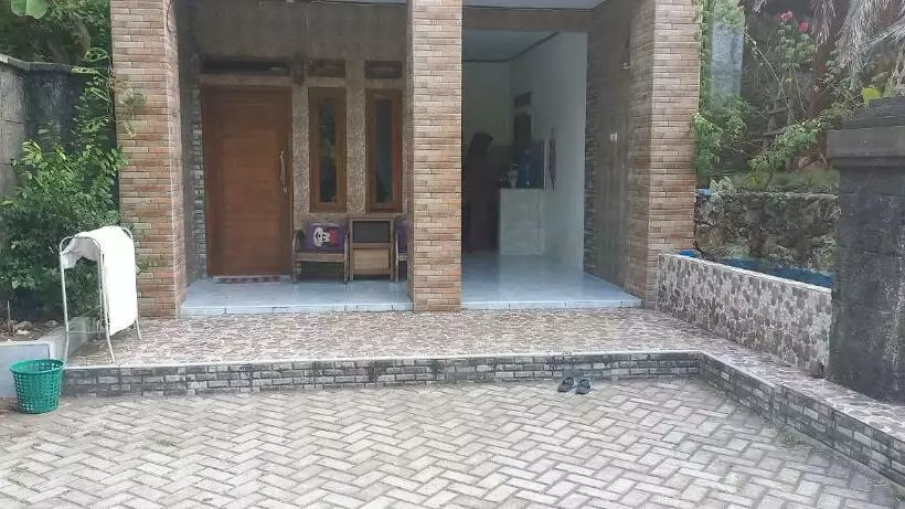 ペンション Madasari House Karinduaji