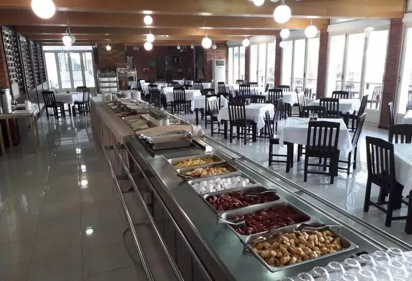 Divjaka Resort