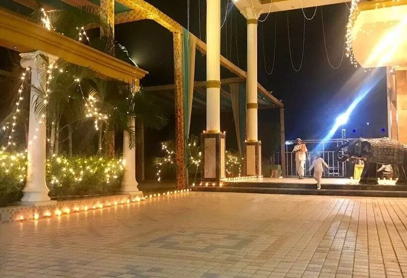 Hotelli Red Sapphire