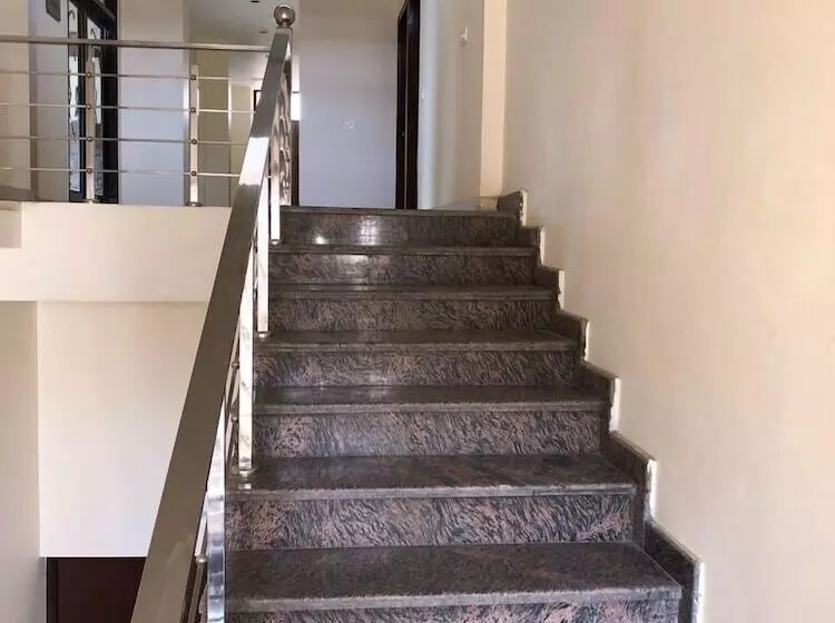 Hotelli Red Sapphire