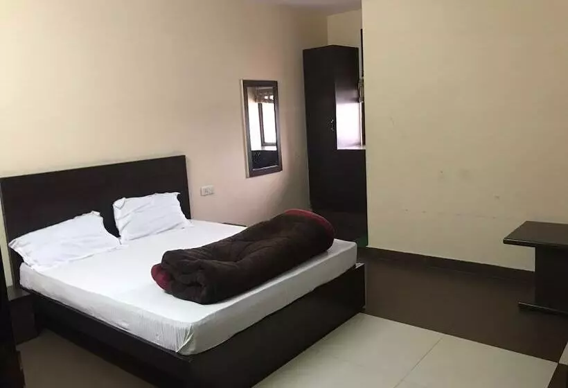 Hotelli Red Sapphire