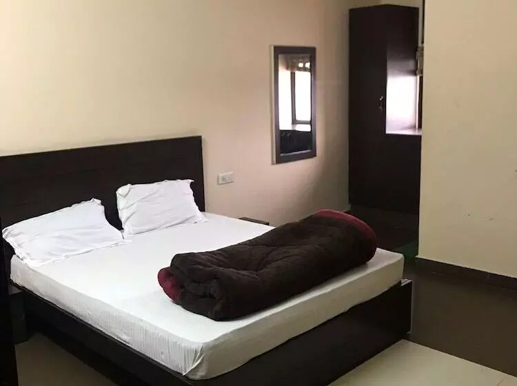 Hotelli Red Sapphire