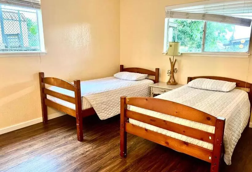 Mailan Hale Hostel