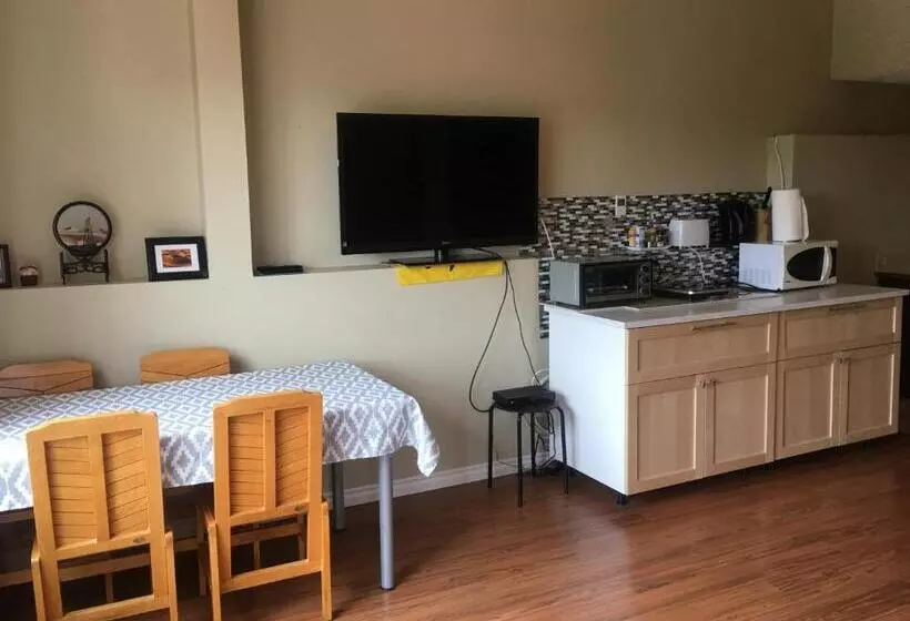 پانسیون 民宿ann S House In Calgary