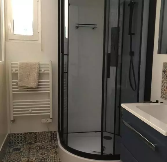 Majatalo Chambres De Retour Aux Sources Connectees 1 Et 2