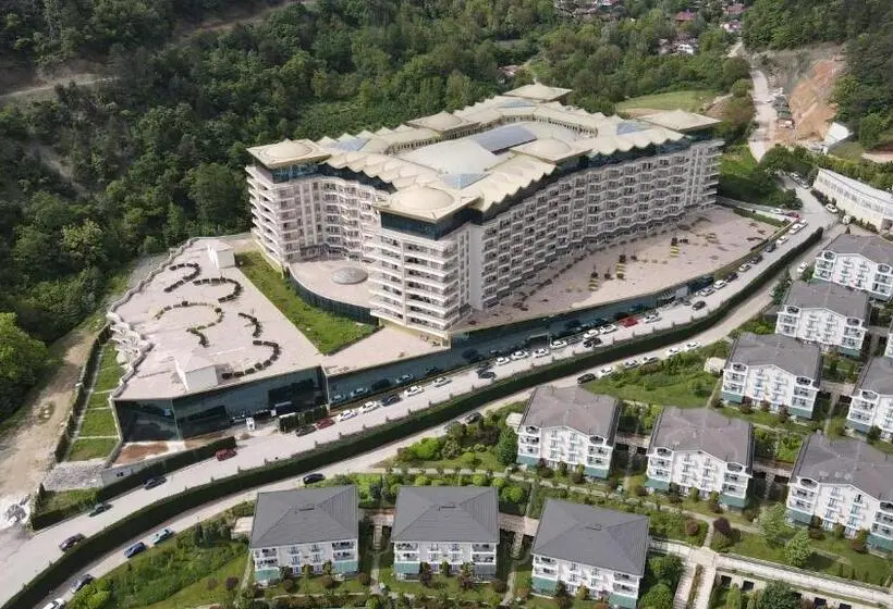 Sarot Thermal Vadi Tatil Koyu Halal