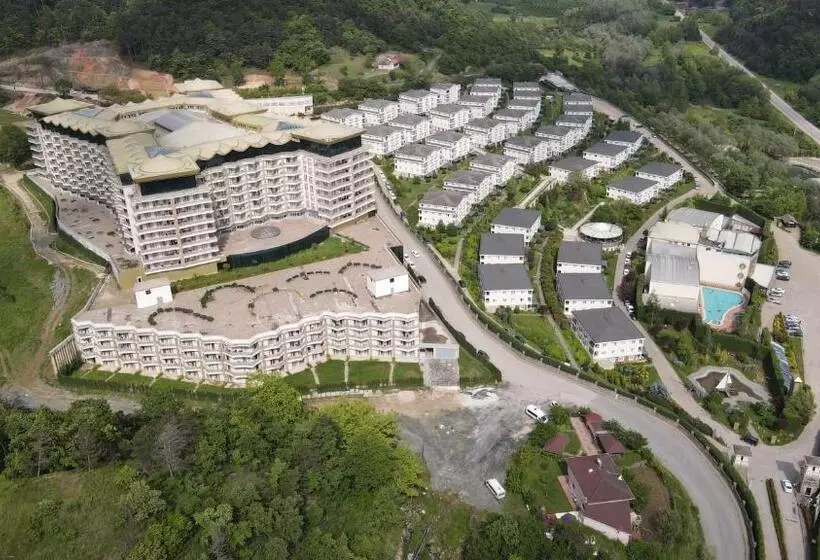 Sarot Thermal Vadi Tatil Koyu   Halal