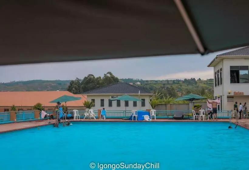 Igongo Country Hotel & Cultural Centre