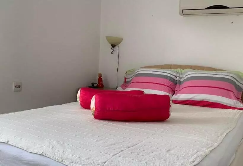 پانسیون Guest House Villa Kosa