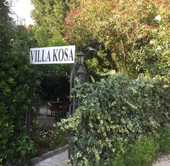 پانسیون Guest House Villa Kosa