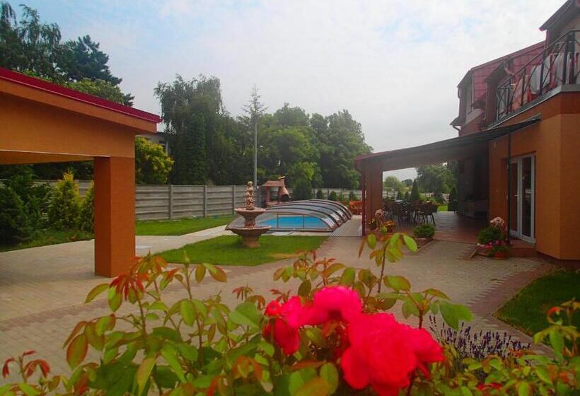 بنسيون Penzión One