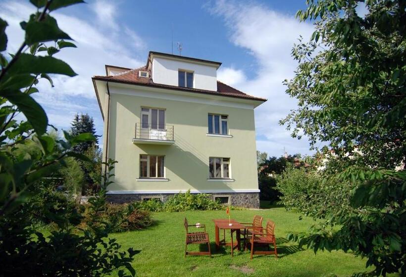 Pensjonat Vila Jasmína