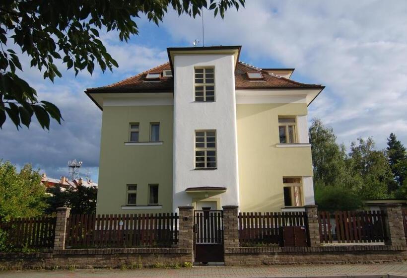 Pensjonat Vila Jasmína