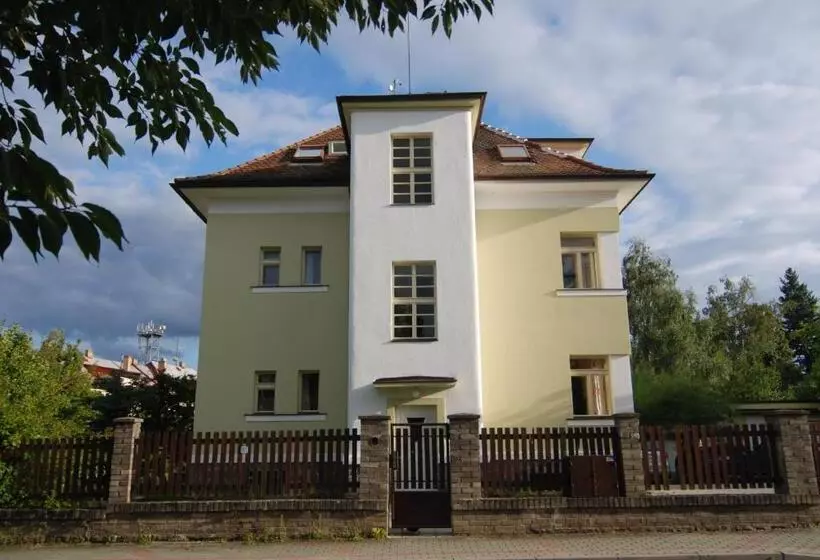 ペンション Vila Jasmína