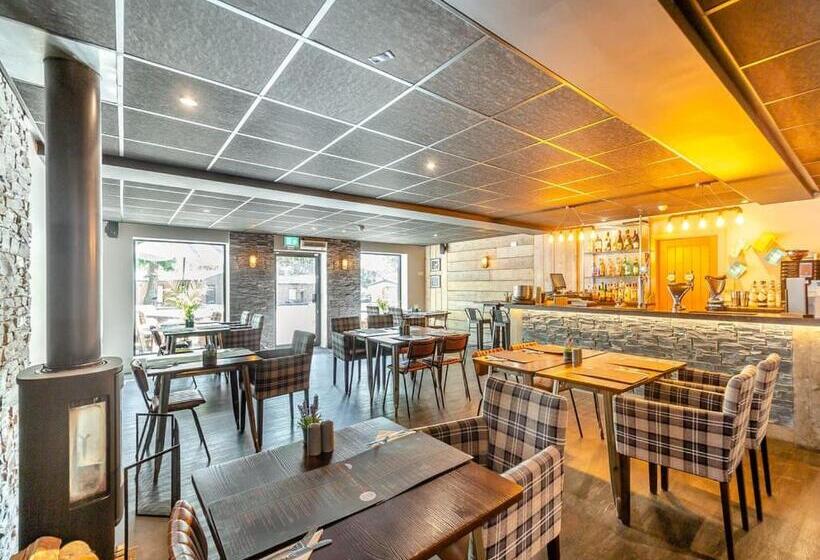 منتجع Ogwen Bank Caravan And Lodge Park