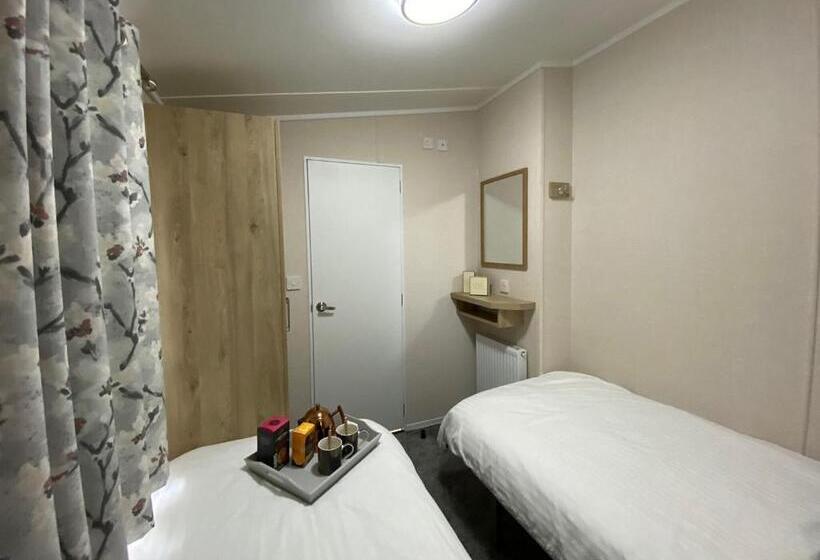 منتجع Ogwen Bank Caravan And Lodge Park