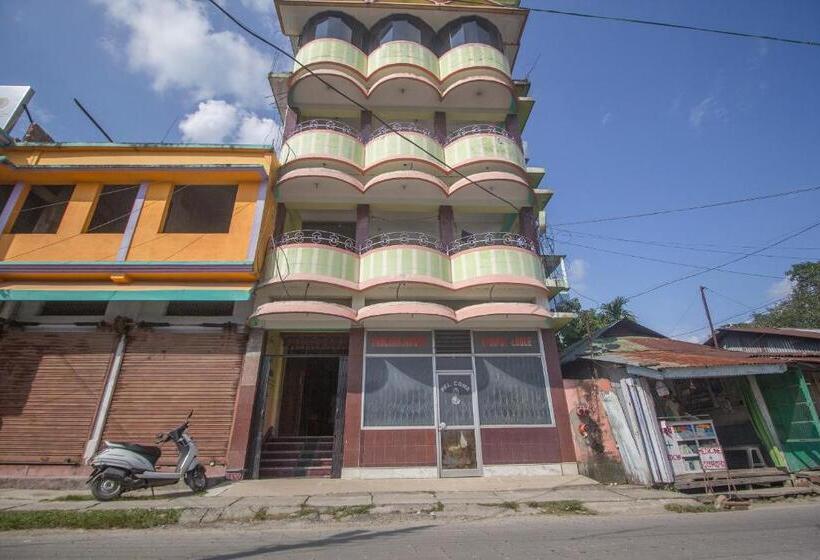 Hotel O Kanchanjanga Tourist Lodge