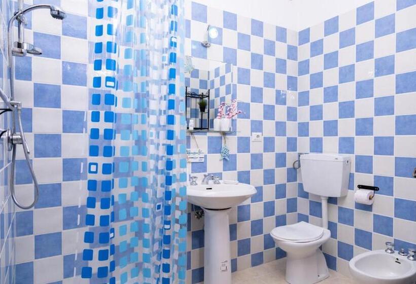 بنسيون La Valle Del Mingardo