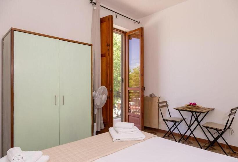 بنسيون La Valle Del Mingardo