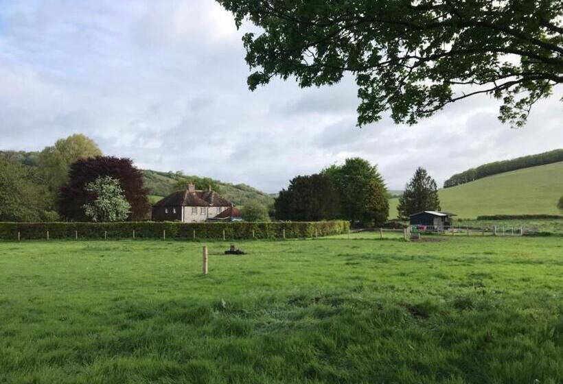 Bed and Breakfast Charlton End   Goodwood Events