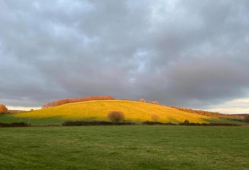 Bed and Breakfast Charlton End   Goodwood Events