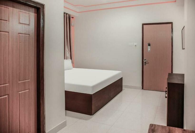 ホテル Collection O 83436 Shree Kunj White Lotus