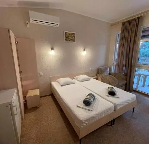 ホテル ассоль