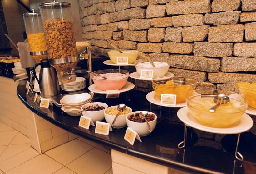 هتل Great Zimbabwe