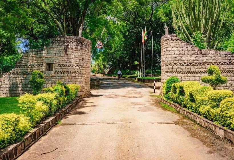 هتل Great Zimbabwe