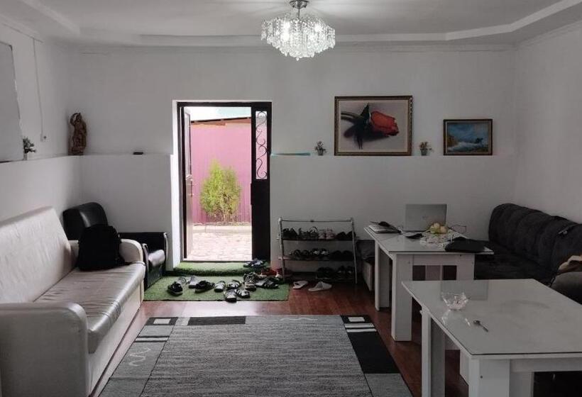 Nomadstan Capsule Hostel