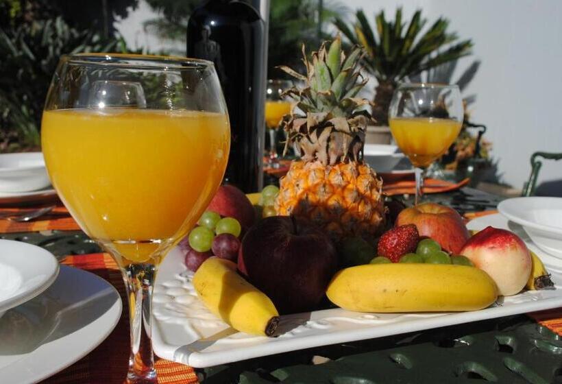 민박 6 On Morris Guest Lodge