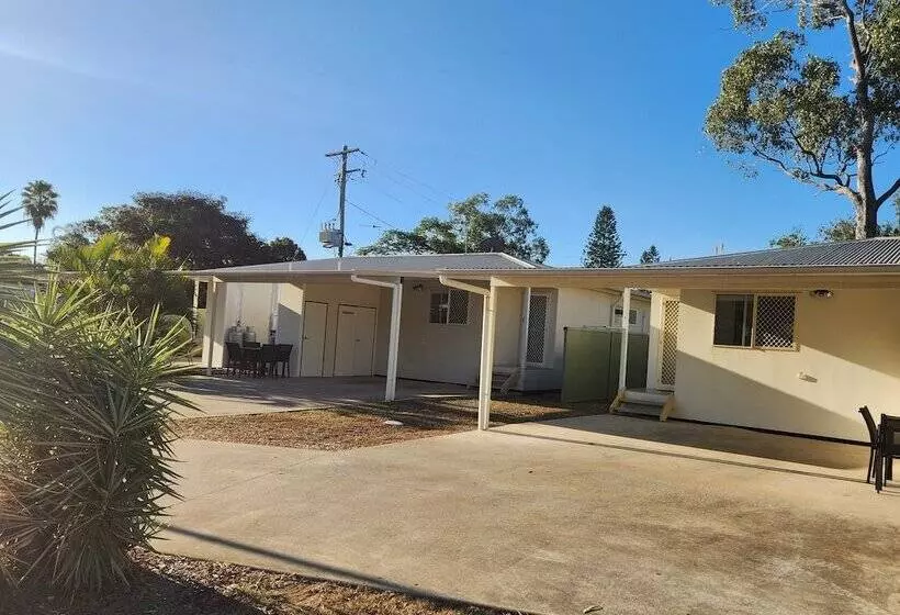 Capricorn Villas