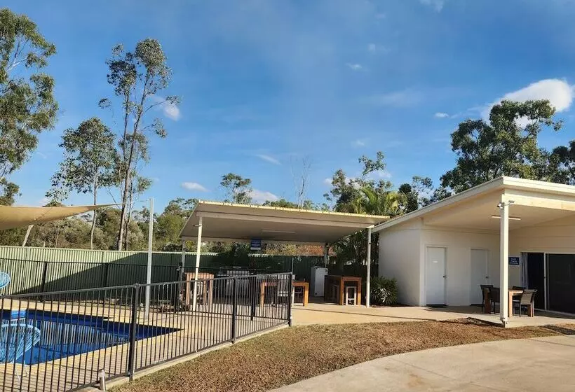 Capricorn Villas