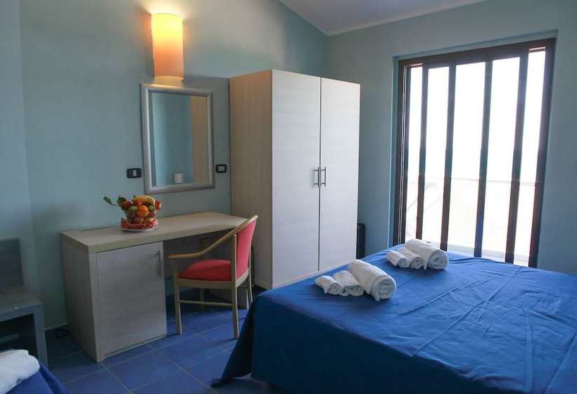 簡易ホテル Club Esse Costa Dello Ionio