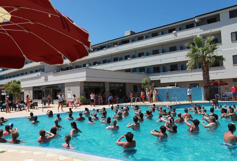 簡易ホテル Club Esse Costa Dello Ionio