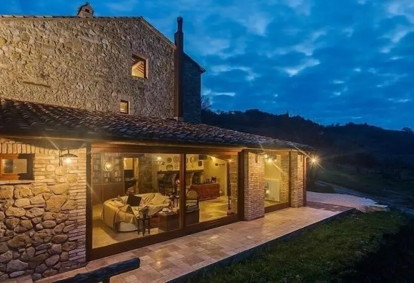 ホテル Agriturismo Le Canterie
