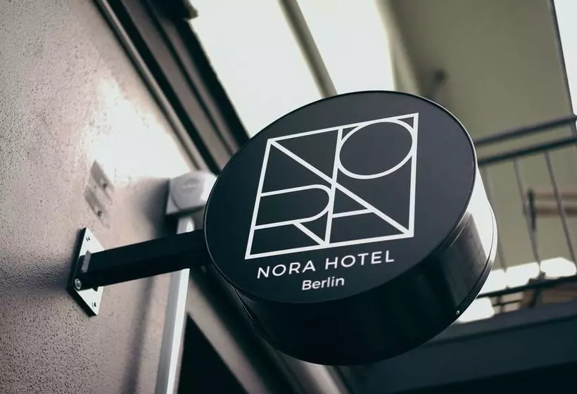 هتل Nora Berlín