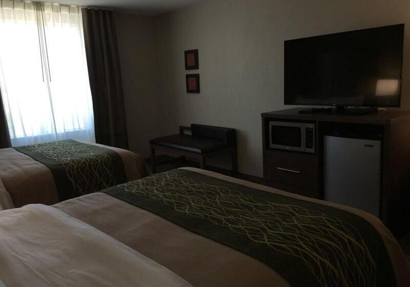 בית מלון כפרי Comfort Inn & Suites Snyder