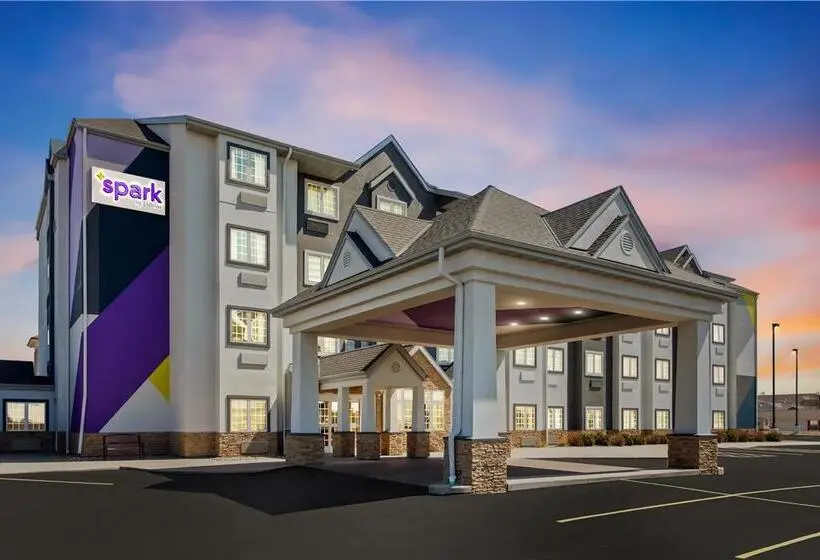 ホテル Coratel Inn & Suites By Jasper Rochester